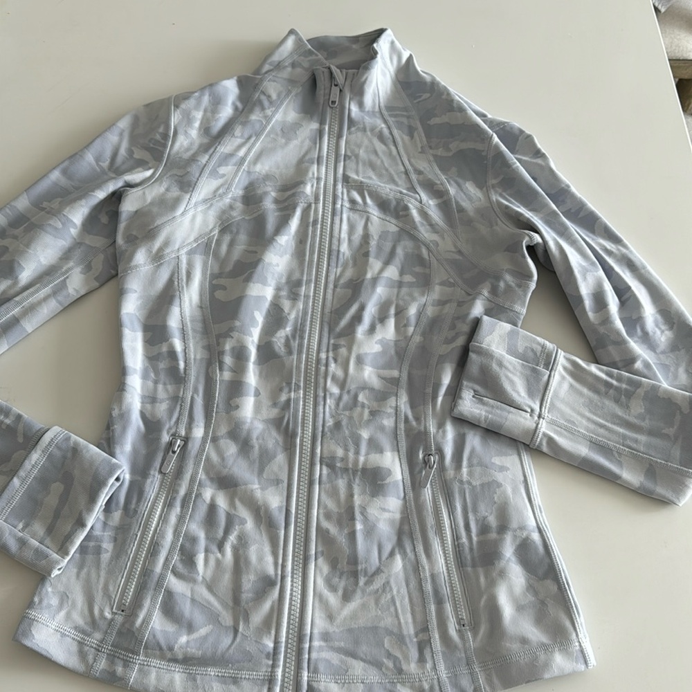 Lululemon define jacket light camo 8